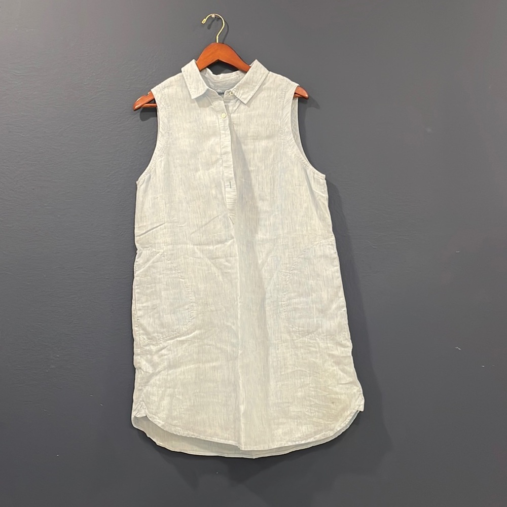 Vineyard vines dress